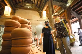 Casco antiguo de Hanoi honra y promueve patrimonio artesanal tradicional