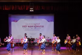 Efectúan semana cultural vietnamita en Camboya
