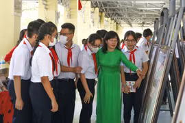Organizan exposición digital sobre Hoang Sa y Truong Sa en ciudad vietnamita de Nha Trang