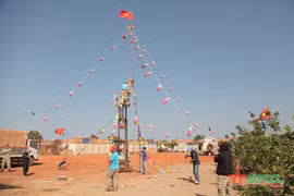 Cascos azules presentan cultura tradicional del Tet vietnamita a Sudán del Sur