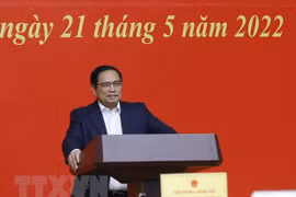 Primer ministro Pham Minh Chinh se entrevista con votantes de Can Tho