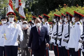 Efectúan ceremonia de recepción oficial al presidente de Vietnam