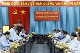 Comercio, servicios y turismo deben ser sectores económicos de punta de Ben Tre, insta presidente de Vietnam