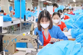 Vietnam prevé ingresar 45,7 mil millones de dólares de exportaciones textiles en 2022
