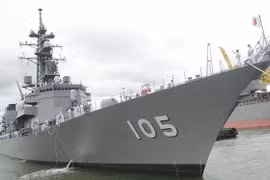 Flota de Fuerza Marítima de Autodefensa de Japón llega a Vietnam