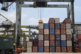 Singapur: Exportaciones no petroleras se expanden siete por ciento en julio