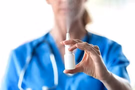 Instituto en Vietnam busca voluntarios para probar vacuna en aerosol nasal