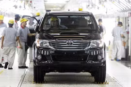 Ventas de automóviles de Tailandia aumentan más de 17 por ciento 