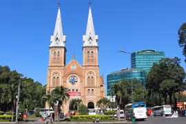 Ciudad Ho Chi Minh reabre sus puertas a visitantes extranjeros