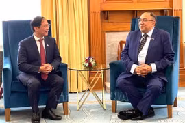 Presidente del Parlamento neozelandés valora nexos con Vietnam 