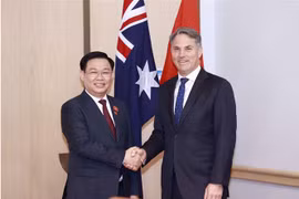Dirigente vietnamita se entrevista con viceprimer ministro de Australia