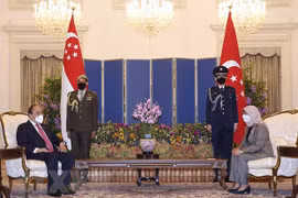 Resaltan éxito de la visita del presidente vietnamita a Singapur