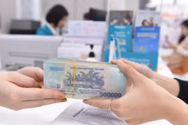 Vietnam reporta aumento de 17,2 por ciento en ingresos fiscales entre enero y julio