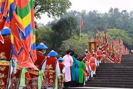 Vietnamitas en Canadá rinden tributo a los reyes Hung
