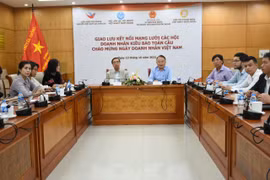  Fortalecen lazos entre empresas vietnamitas dentro y fuera del país 