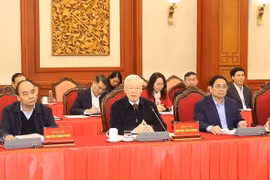Buró Político examina implementación de resolución sobre desarrollo de Ciudad Ho Chi Minh
