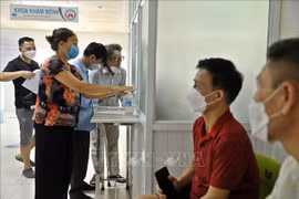 Vietnam registra 371 nuevos contagios de COVID-19 sin ningún fallecimiento