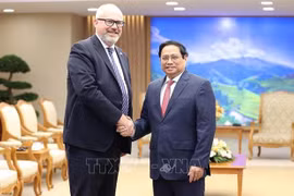 Primer ministro vietnamita recibe a senador australiano