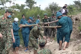 Provincia de Phu Yen adquiere experiencia internacional en desminado