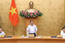Premier vietnamita orienta gestión del desarrollo socioeconómico 