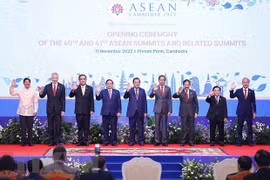 Diálogo es clave para solución pacífica de disputas, según embajador vietnamita
