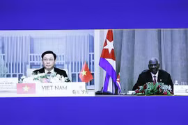 Presidente del Parlamento vietnamita sostiene conversaciones con su homólogo cubano