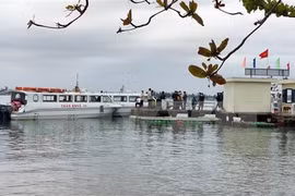 Aceleran socorro por accidente fluvial en sitio turístico en Vietnam