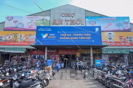 Despliegan primer mercado sin efectivo en ciudad vietnamita de Can Tho