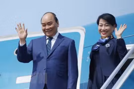Presidente de Vietnam parte de Hanoi para la visita estatal a Singapur