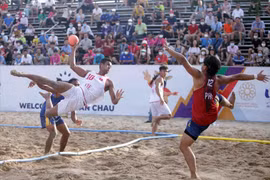 SEA Games 31: Selección vietnamita de balonmano playa vence a Filipinas