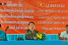 Ministerio de Defensa de Vietnam entrega obras de reparación a Laos
