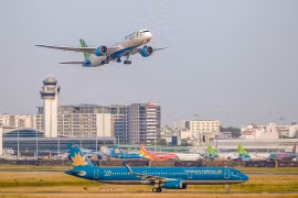 Autoridad de Aviación Civil de Vietnam propone aumentar vuelos domésticos