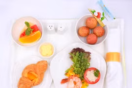 Vietnam Airlines sirve lichi de Luc Ngan en sus vuelos