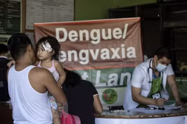 Casos de dengue en Filipinas se disparan en siete meses