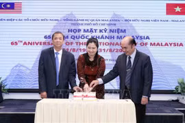 Celebran en Ciudad Ho Chi Minh Día Nacional de Malasia