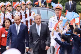 Efectúan ceremonia de bienvenida al secretario general de ONU