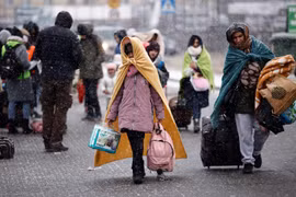 Alrededor de 460 vietnamitas en Ucrania se trasladan a países vecinos