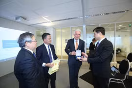 Vietnam y Países Bajos intercambian experiencias en conexión de datos nacionales