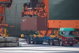 Japón anuncia iniciativa de inversión en ASEAN