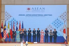 AMM-55: Japón y ASEAN se comprometen a cooperar hacia un Indo-Pacífico libre y abierto