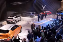 Estrenan en Estados Unidos más coches eléctricos de Vietnam