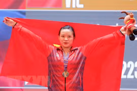 SEA Games 31: Halterófila vietnamita establece nuevos récords en diferentes modalidades