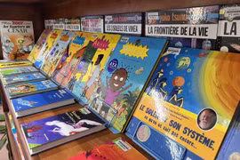 Promueven libros francofónos en ciudad vietnamita 