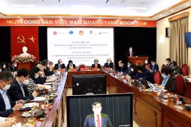 Debaten en Hanoi mejora de capacidad de gestión empresarial