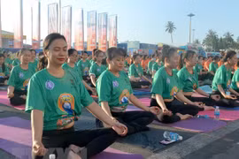 Inauguran el Día Internacional del Yoga en provincia vietnamita de Quang Ninh