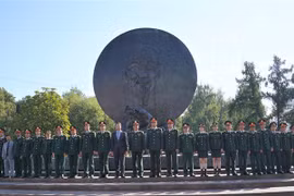 Alto oficial vietnamita visita equipos nacionales participantes en Army Games 2022 