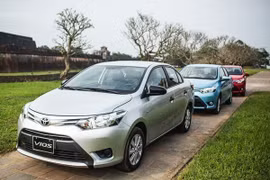 Venta de automóviles de Toyota Vietnam aumenta de enero a junio