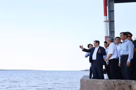 Primer ministro de Vietnam realiza visita de trabajo a la provincia de Soc Trang