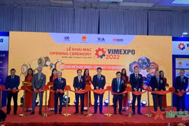Inauguran Exposición Internacional de industria auxiliar y manufacturera de Vietnam