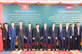 Impulsan Ciudad Ho Chi Minh y Phnom Penh nexos de cooperación